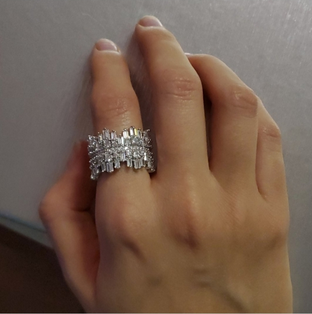 New Elegant Wide Wedding/Engagement Ring - Picture 6 of 12